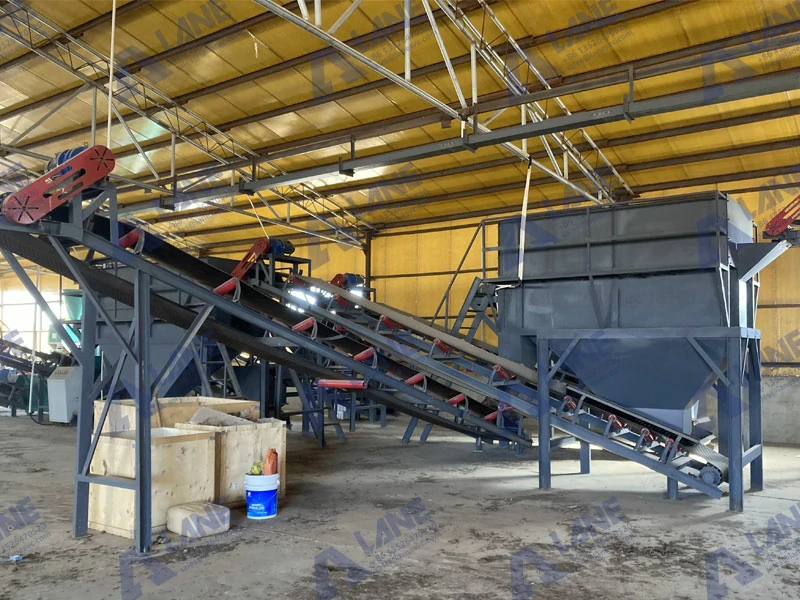 Why Are 80% Australian Farmers Turning Chicken Manure into Organic Fertilizer?