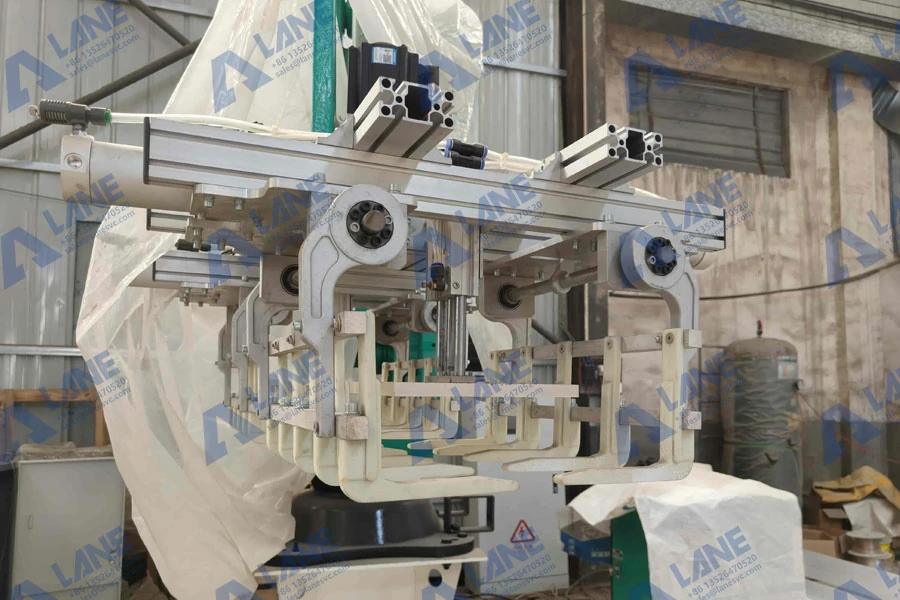 Robotic Palletizer for Fertilizer
